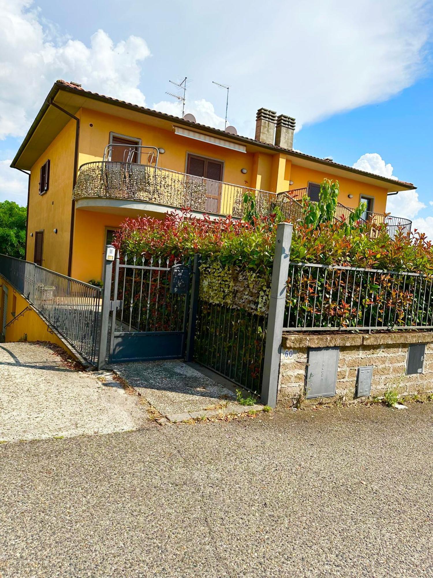 Appartamento La Casa Di Maurizio Montefiascone Esterno foto