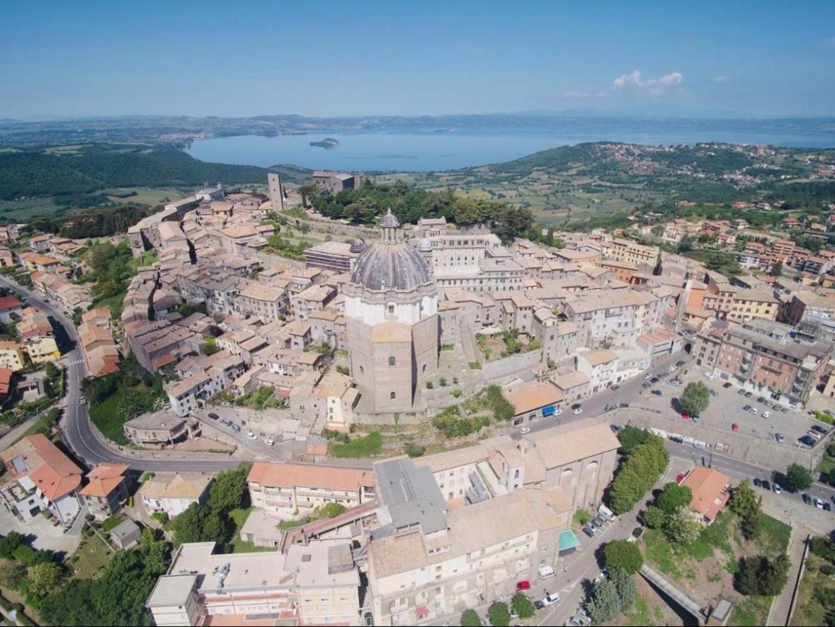 Appartamento La Casa Di Maurizio Montefiascone Esterno foto